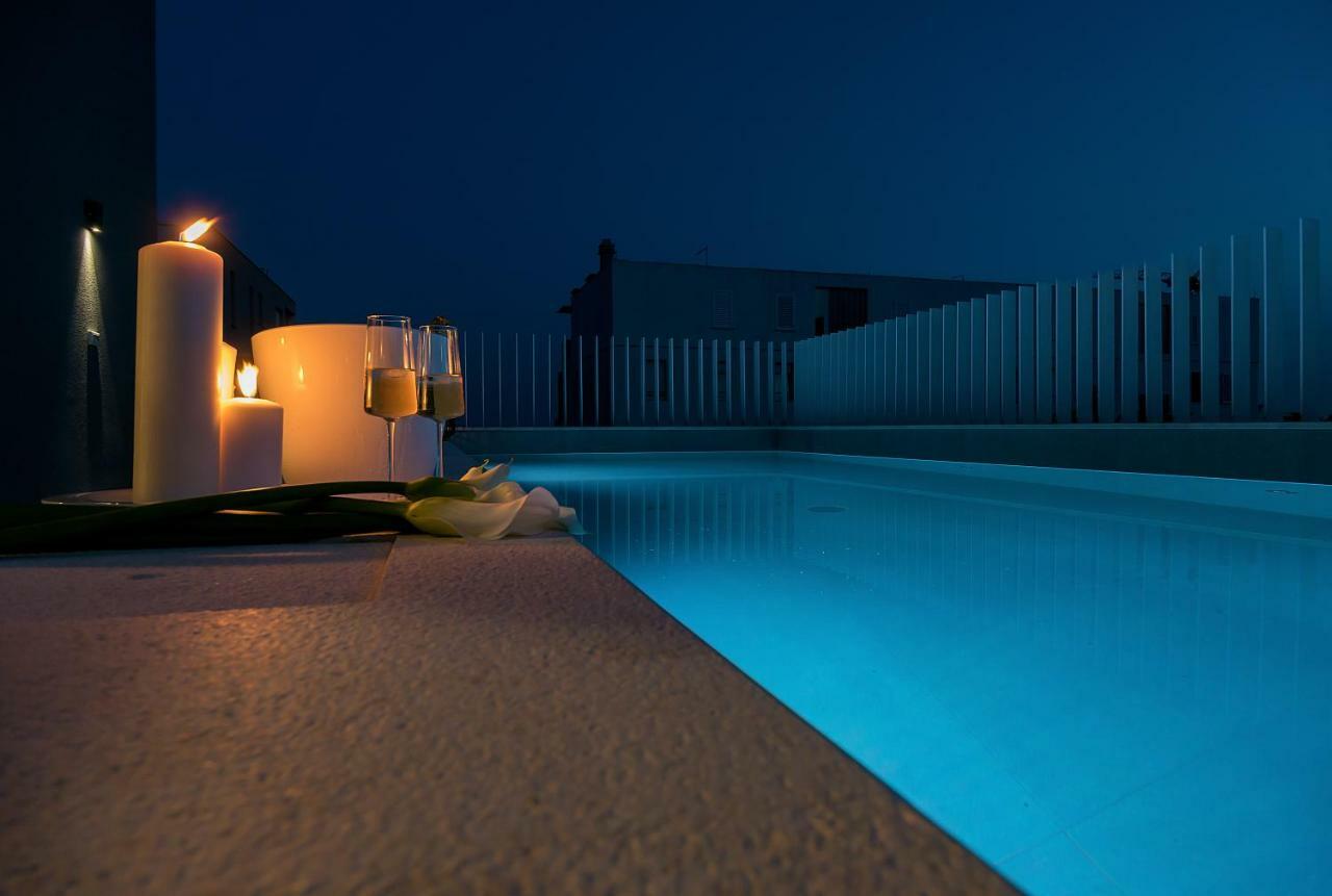 The Pleasurist- With Private Heated Pool And Terrace Apartmán *