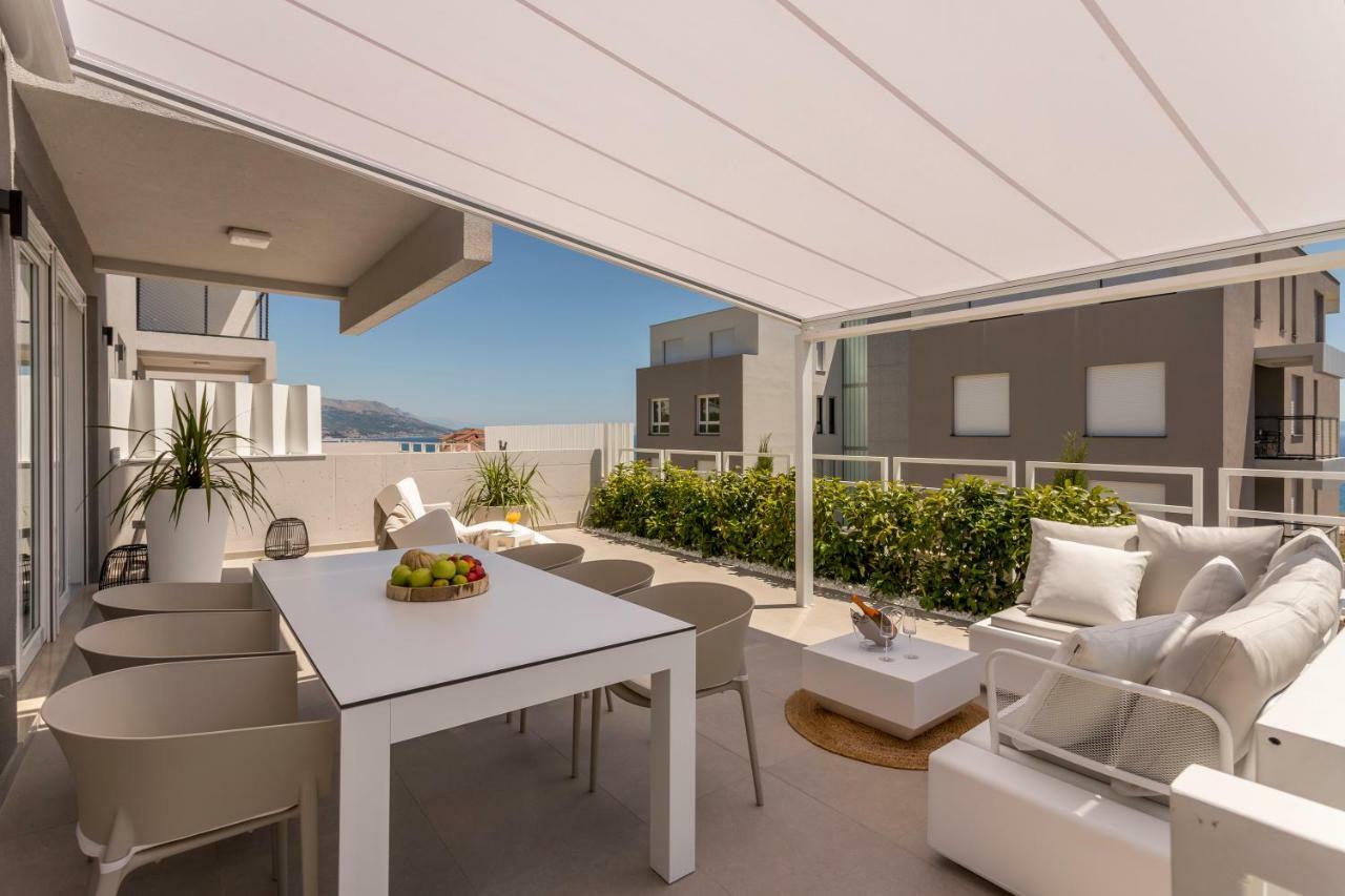 The Pleasurist- With Private Heated Pool And Terrace Split